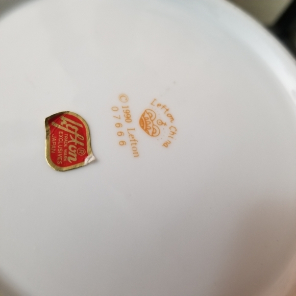 Teapot Christmas Rose By Lefton China 1990 - Picture 6 of 6